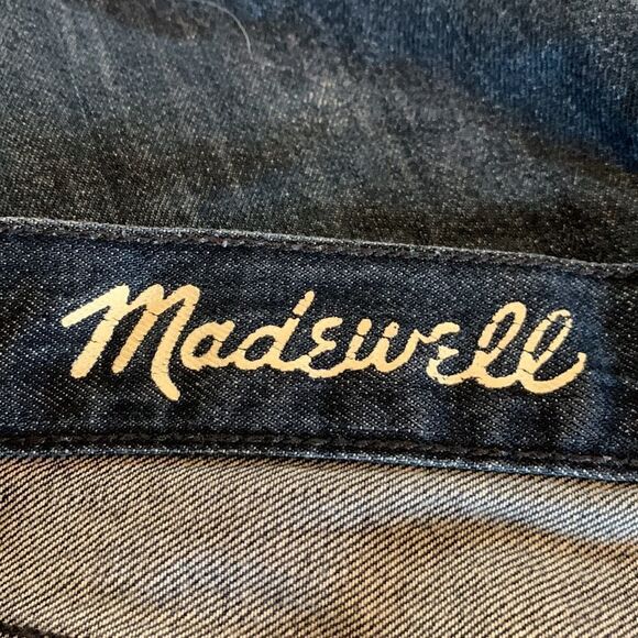 Madewell denim jean shorts Raw hem Size 28 Length 13” - Picture 5 of 5